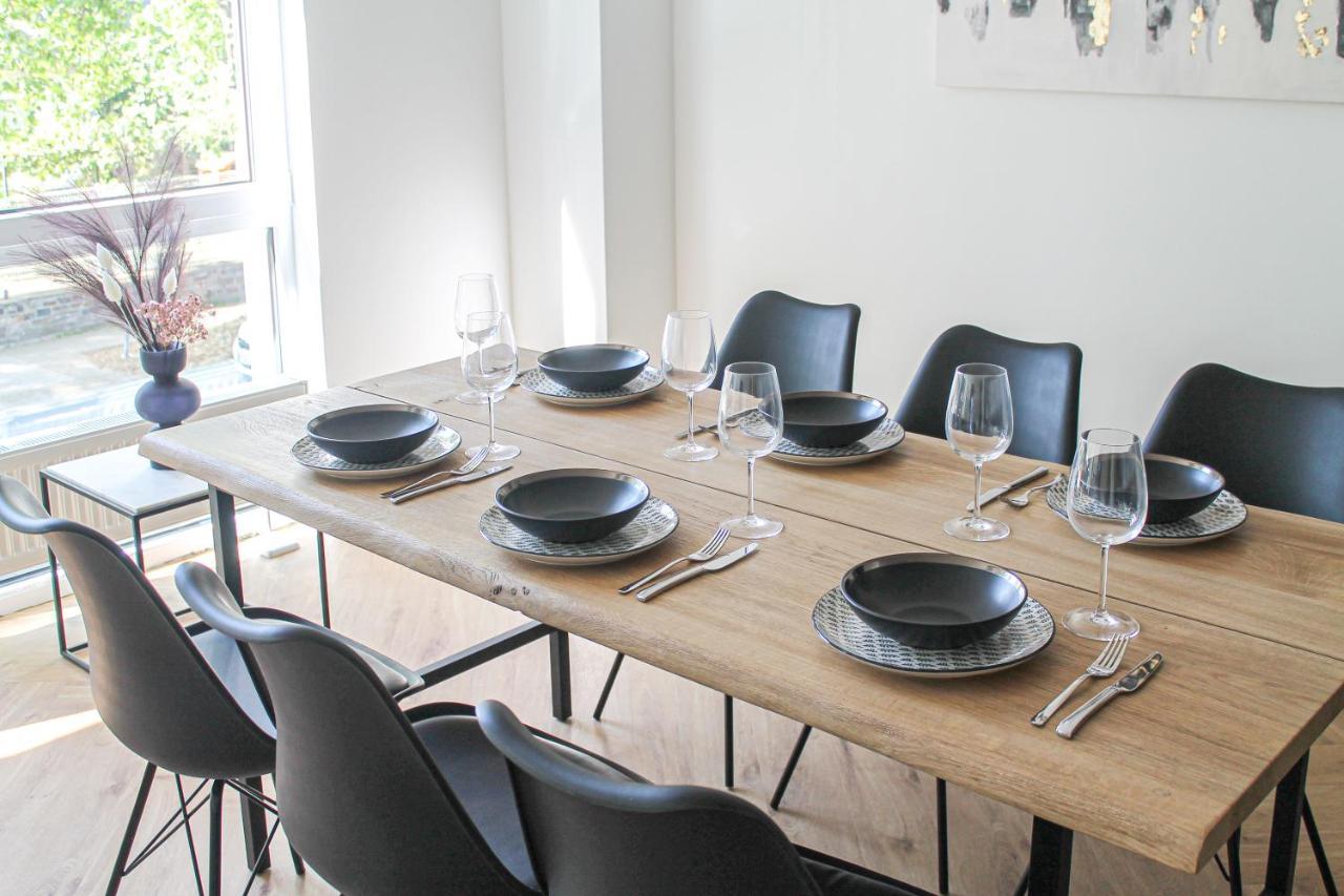 Modern Apartment - Fuer Freunde & Familien, Stadtnah, Parkplatz, E-Ladestation, Gitterbox Fuer Fahrraeder, Fitnessstudio, Digitale Gaestemappe Mit Restaurant- Und Unternehmenstipps Кобленц Екстер'єр фото